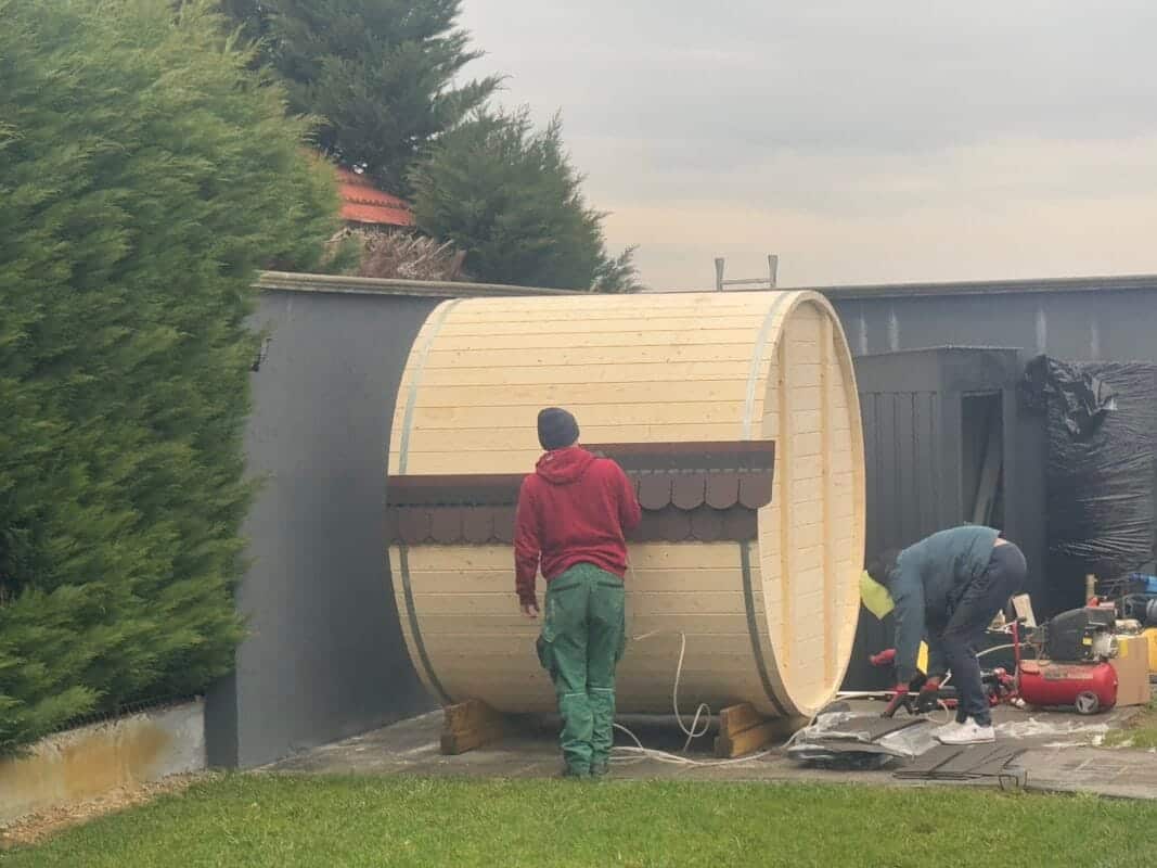 Construcție sauna exterioară – Montaj direct la client acasă